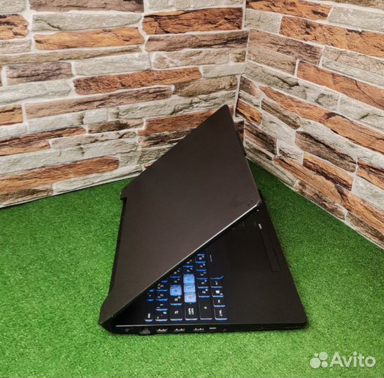 Игрой ноутбук Asus 240Герц i5 11го/RTX 3060 6Гб