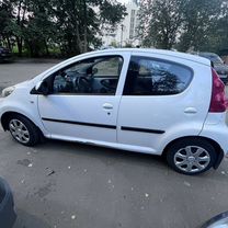 Peugeot 107 1.0 AMT, 2011, 160 000 км, с пробегом, цена 450 000 руб.