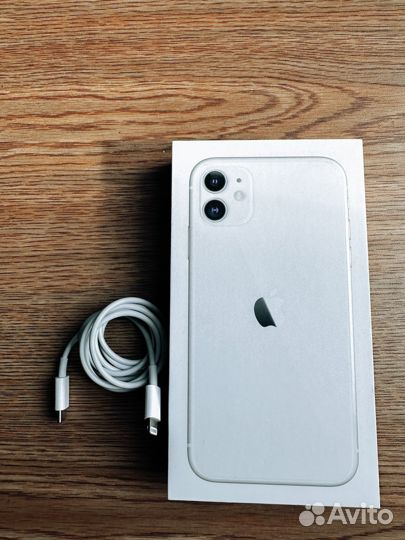 iPhone 11 128gb белый