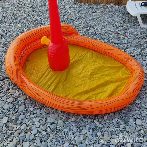 Детский надувной бассейн