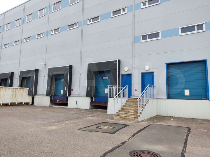 Производство, склад 2750-6400 м² доки, заезд