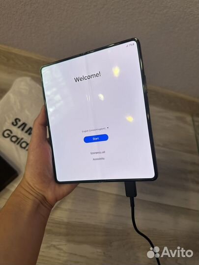 Samsung Galaxy Z Fold4, 12/512 ГБ