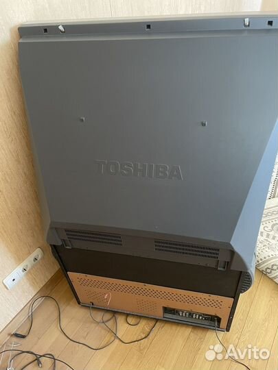 Проекционный телевизор toshiba