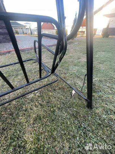 Садовые качели