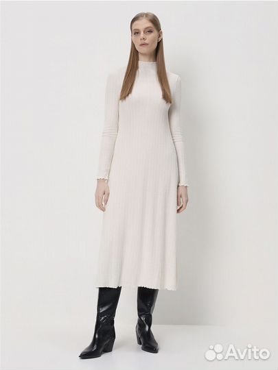 Платье mango M