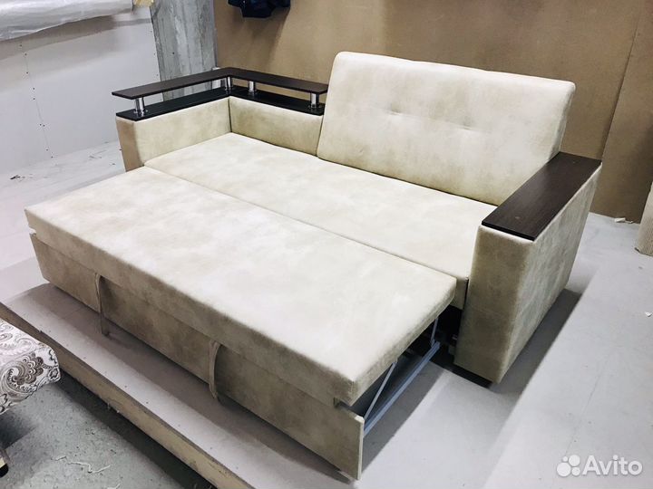 Диван прямой с полками из лдсп «шэлф»