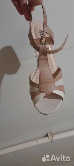 Сандалии женские 39 размер новые