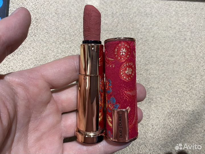 Косметика просрочка помады тени