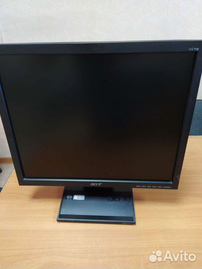 Монитор Acer 17