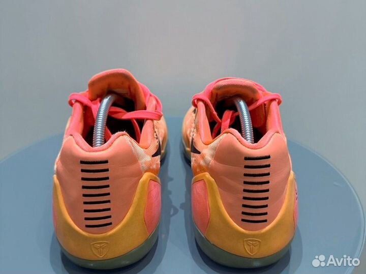 Оригинальные кроссовки Nike Kobe 9 Low Peach Mango