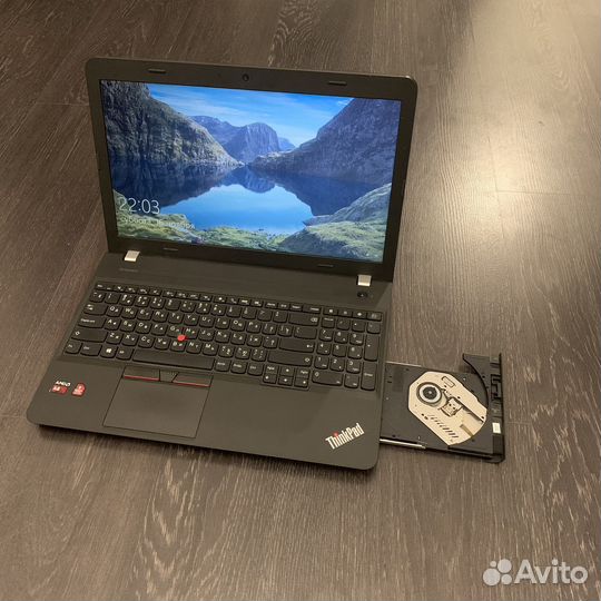 Ноутбуки thinkpad E555 AMD/8озу/ssd/R5