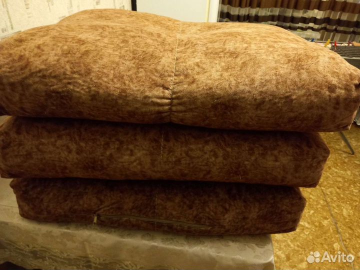 Подушки для дивана 75/65