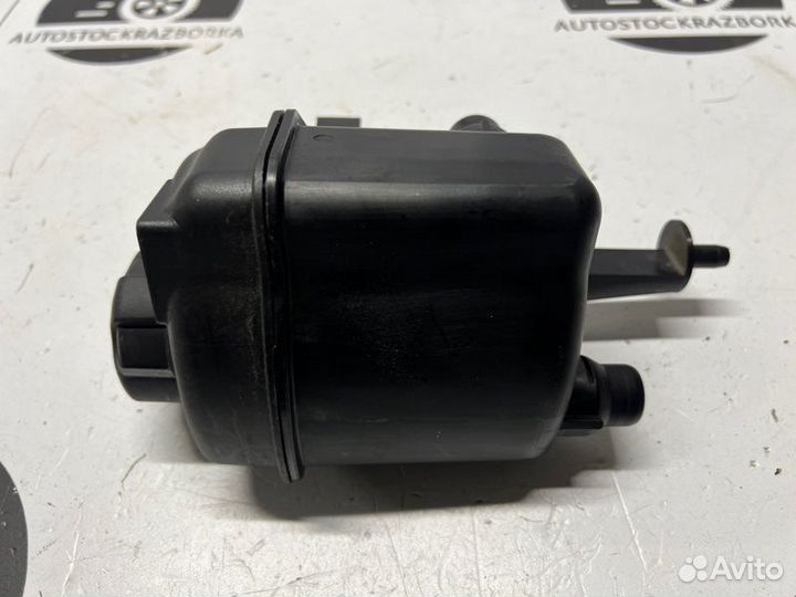 Бачок расширительный Bmw X5 F15 N20B20A 2016