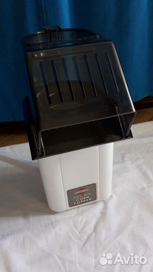 Попкорница West Bend 82602 Hot Air Corn Popper