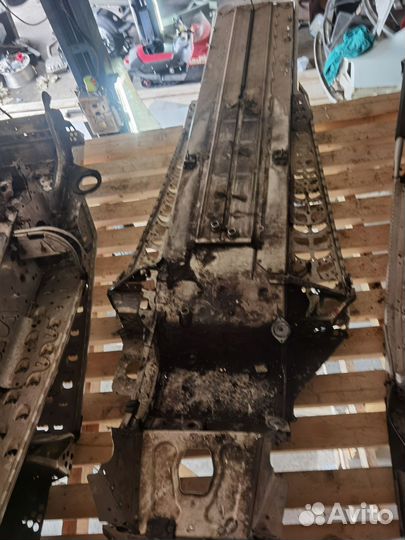 Рама brp ski-doo Summit 800 154