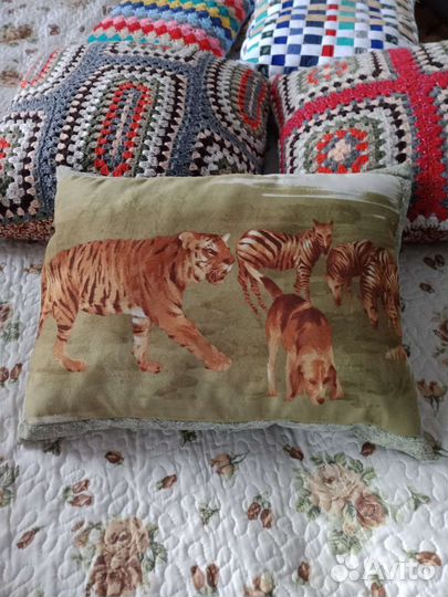Декоративные подушки