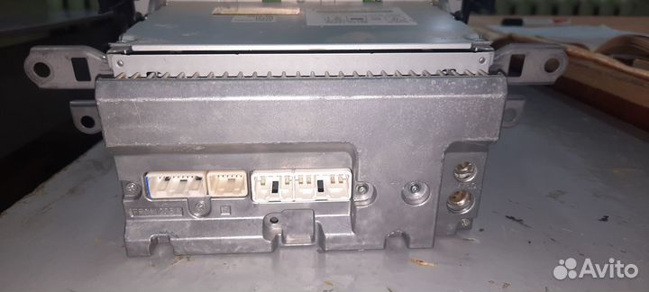 Штатная магнитола на toyota corolla 150