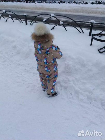 Зимний комбинезон для девочки