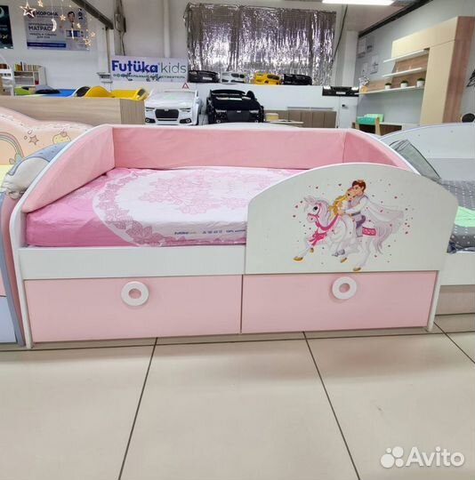 Мягкая детская кровать