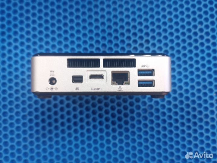 А) мини пк Intel d34040wyk (ми4765)