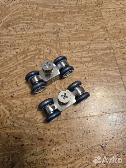 Ролики для раздвижных дверей