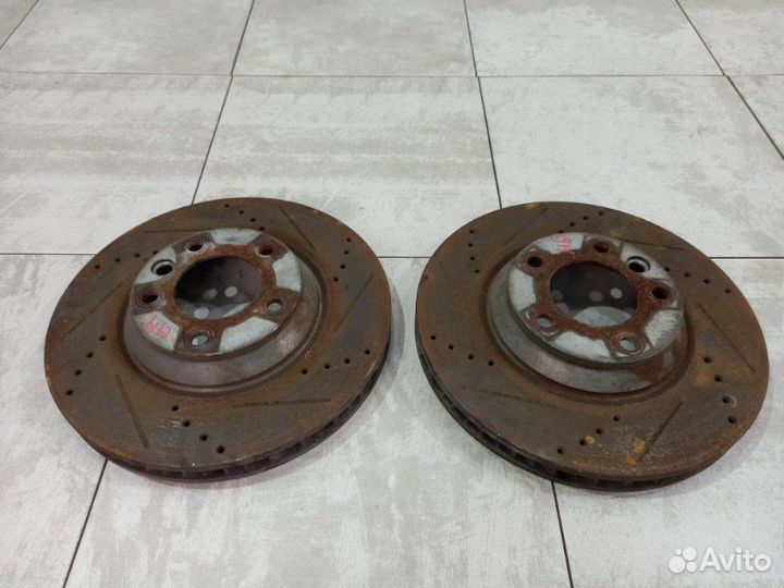 Тормозные диски переднее Audi Q7 4L 4.2 BAR 2007