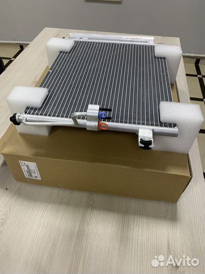 Радиатор кондиционера механика на Hyundai Accent