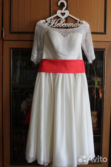 Свадебное платье