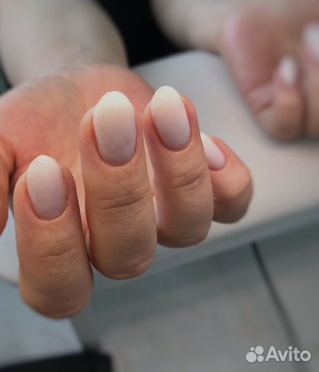 Маникюр