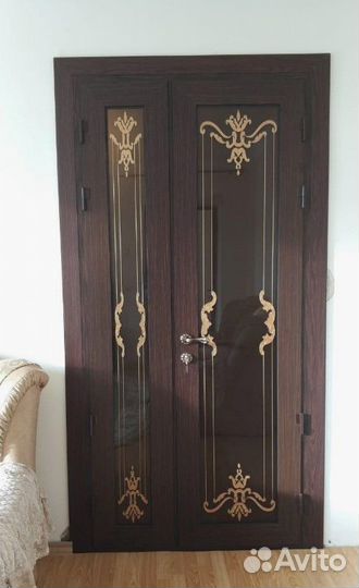 Пластиковые двери