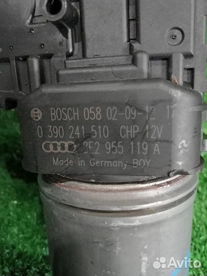 Мотор дворников передний Audi A4 8E B6 ALT (2.0)