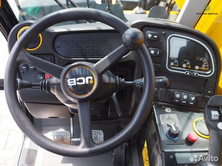 Телескопический погрузчик JCB 525-60 Hi Viz, 2022