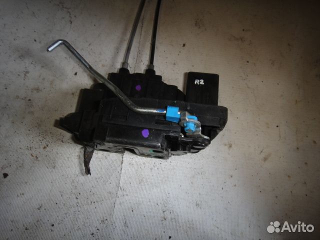 Замок двери i20 (08-14) зад R б\у (арт. 814201J020)