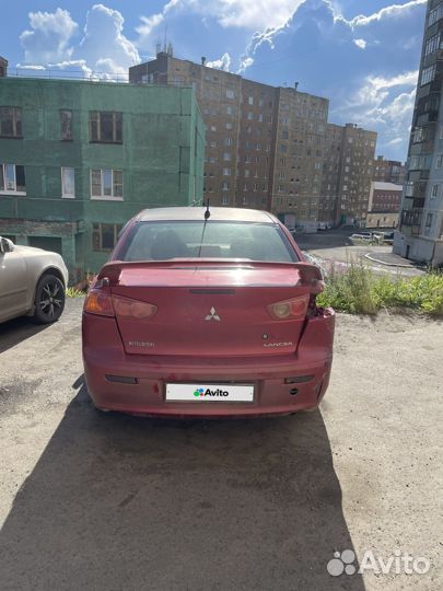 Mitsubishi Lancer 2.0 CVT, 2007, битый, 295 000 км