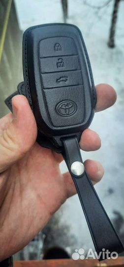 Чехол для ключа Ленд Крузер 300