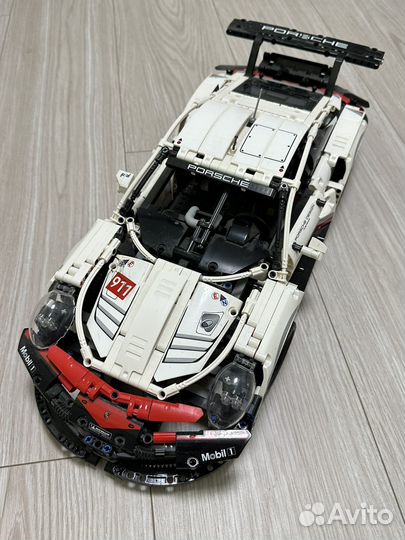 Конструктор lego Technic 42096 Porsche 911 RSR