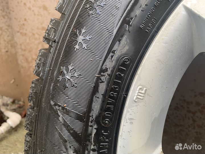 R17 Dunlop Grandtrek Ice 02 225/60, PCD 5x114.3 DIA 67.1