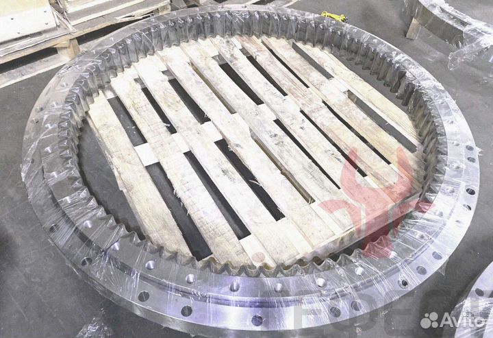 Поворотный круг Volvo EC290CL 14563335