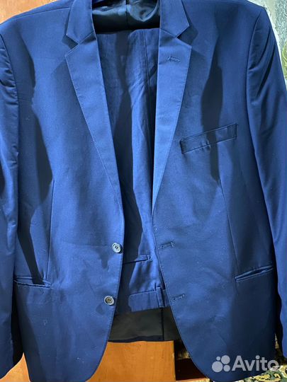 Продается костюм