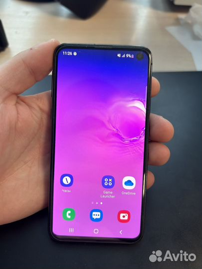 Samsung Galaxy S10e, 6/128 ГБ