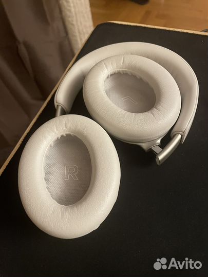 Bose quietcomfort ultra headphones White Smoke