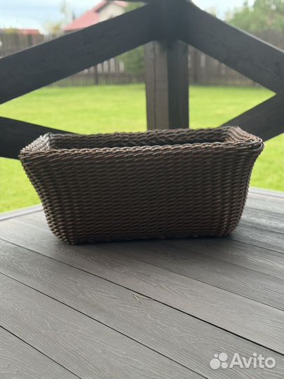 Дровница и кашпо