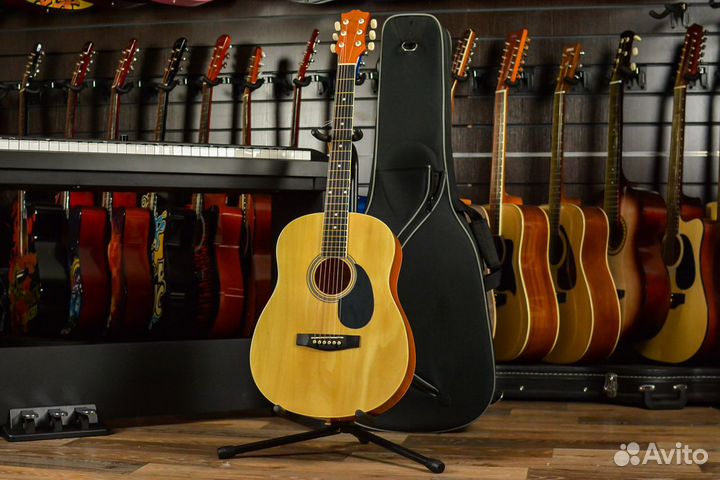 Акустическая гитара Colombo + Аксессуары
