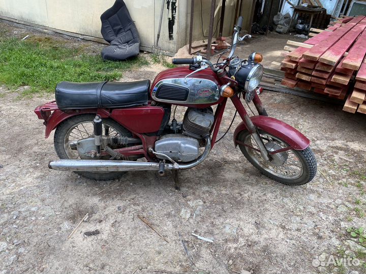 Jawa 634 вишневка