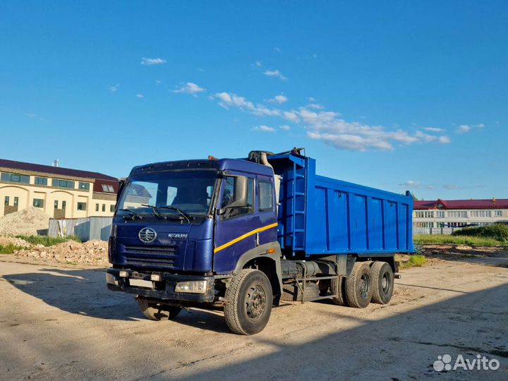 FAW CA3252P2K2T1A, 2012