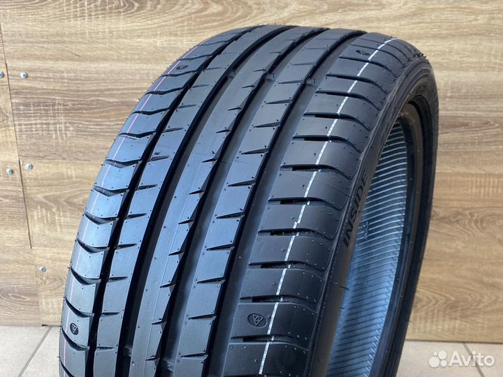 Triangle EffeXSport TH202 215/55 R17 98Y