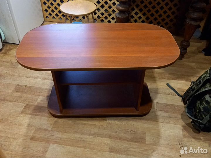 Журнальный столик бу