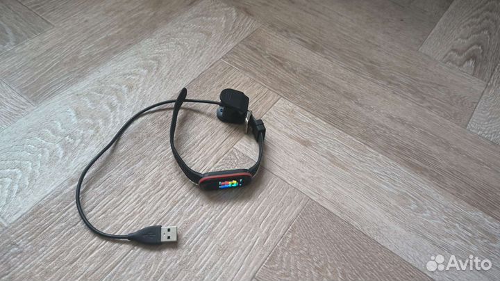 Часы xiaomi mi band 4