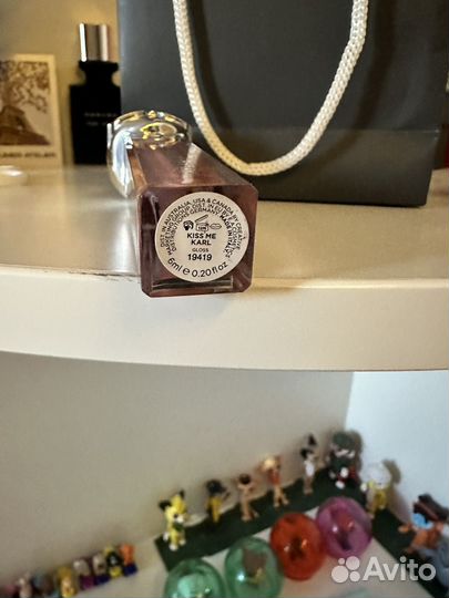 Блеск для губ karl lagerfeld