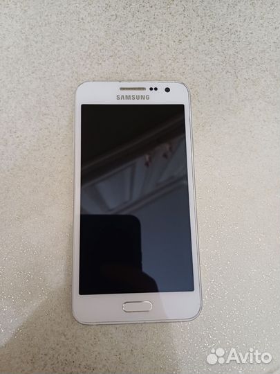 Samsung Galaxy A3 SM-A300F, 16 ГБ